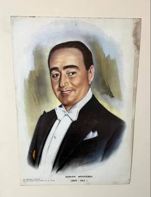 Adnan Menderes Dev Boy Poster 50x70cm BRKT17 - 1