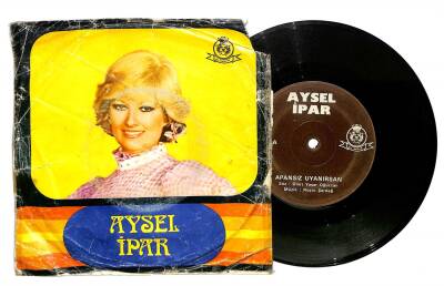 Aysel İpar - Apansız Uyanırsan Sevgilimdi Herşeyimdi Plak (107.5) PLK20949 - 1