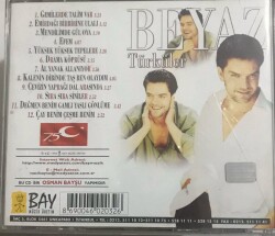 Beyaz *Türküler * ( İkinci El ) CD Müzik CD2587 - 2