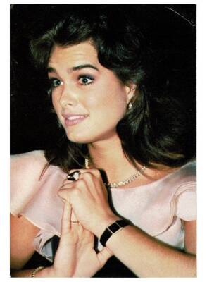 Brooke Shields Kartpostal KRT9845 - 1