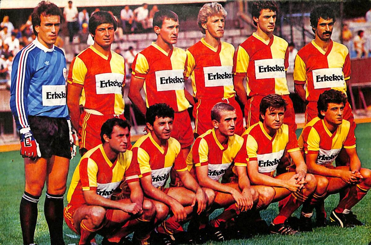 CimBom 1984-1985 Takım Kadrosu Kartpostal (Orta Boy) KRT22296 - 1