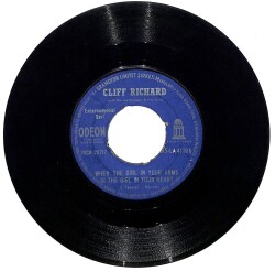  Cliff Richard & The Shadows - Don't Be Mad At Me / When The Girl Is In Your Arms Is The Girl In Your Heart PLAK (10/5.5) PLK24837 - 1