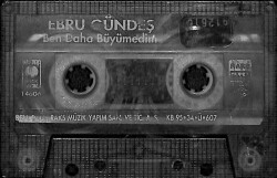 Ebru Gündeş - Ben Daha Büyümedim (Kırmızı Bandrol) Kaset (İkinci El) KST26455 - 2