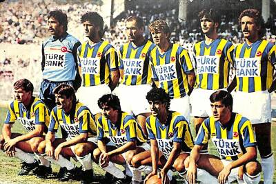 Fenerbahçe Futbol Takımı Kartpostal KRT17811 - 1