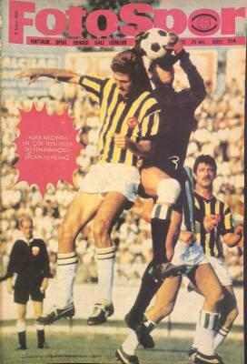 Fotospor Haftalık Spor Dergisi 12 Kasım 1968 Sayı 114 - Ajax Maçında En Çok Terliyecek İki Fenerbahçeli Ercan Ve Yılmaz NDR85978 - 1