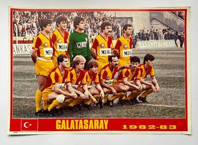 Galatasaray Oyuncu Kadrosu 1982 - 1983 Kartpostal KRT11114 - 1