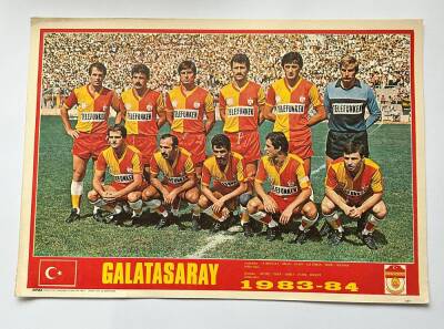 Galatasaray Oyuncu Kadrosu 1983 - 1984 Kartpostal KRT19430 - 1