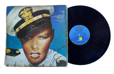 Grace Jones - Fame (Dönem Baskı) LP Plak (108) PLK22017 - 2