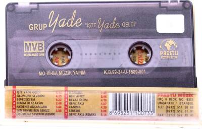 Grup Yade *İşte Yade Geldi* Kaset KST5437 - 4