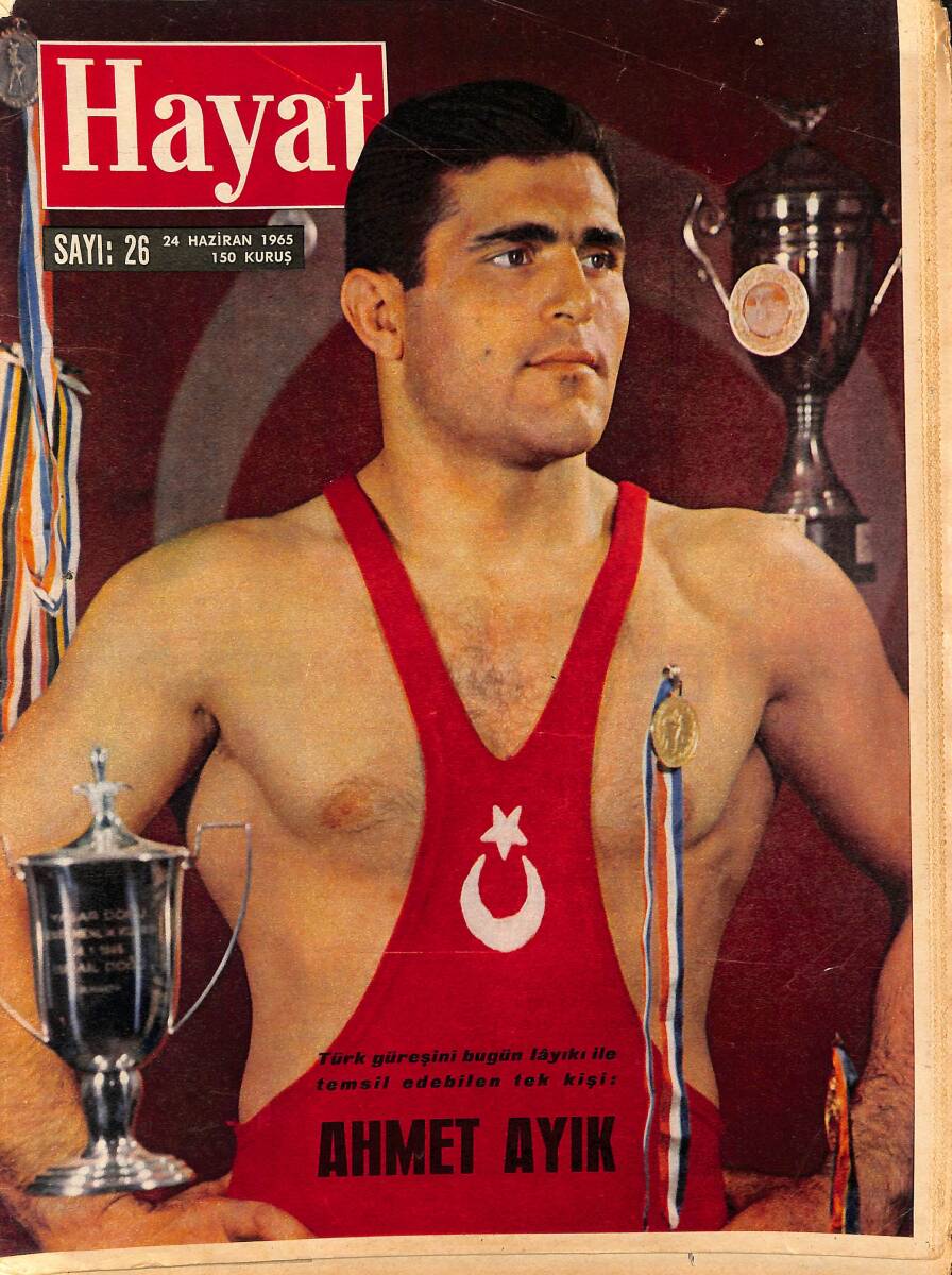 HAYAT Dergisi 24 Haziran 1965 Sayı: 26 - Kapak: Ahmet Ayık - Liverpool Beatle Şehri Oldu - Fenerbahçe Şampiyonluğu Sevinçle Kutladı NDR89285 - 1