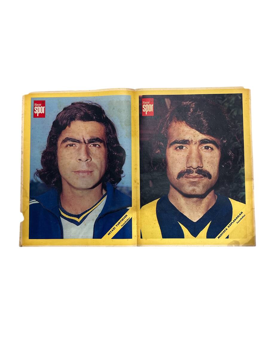 Hayat Dergisi Fenerbahçe Oyuncuları Niyazi Yurtsever-Mustafa Kaplakaslan Poster KRT23248 - 1