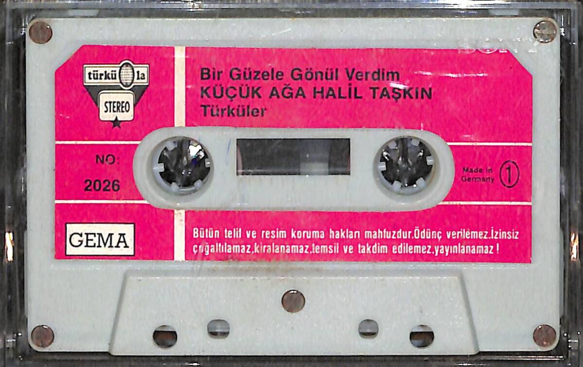 Küçük Ağa Halil Taşkın - Bir Güzele Gönül Verdim Kaset (İkinci El) 