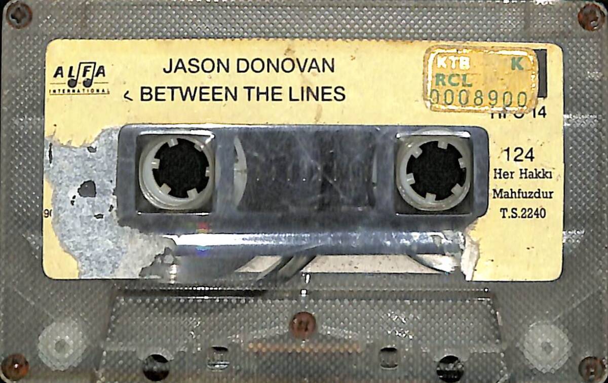 Jason Donovan - Between The Lines Kaset (Sarı Bandrol - İkinci El) KST27853 - 2