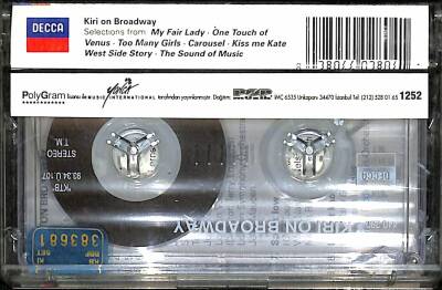 Kiri On Broadway Kaset KST23572 - 2