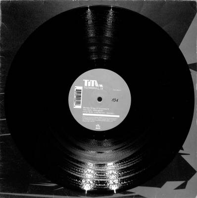 Monika Kruse Voodooamt – Stringrise (2000 - Almanya) Tribal, Techno - 1