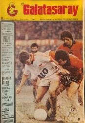 Öz Galatasaray Dergisi 4. Sayı Nisan 1981 - Metin Oktay Dev Poster NDR85687 - 1