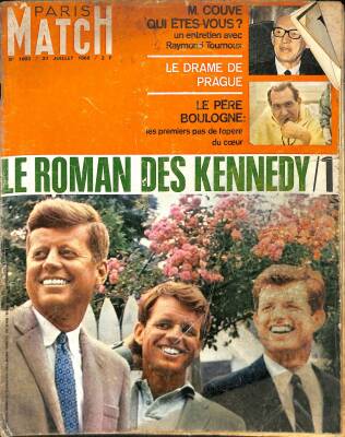 Paris Match 27 JUILLET 1968 - Kennedy, Barbra Streisand, Renvoit Giscard NDR84376 - 1