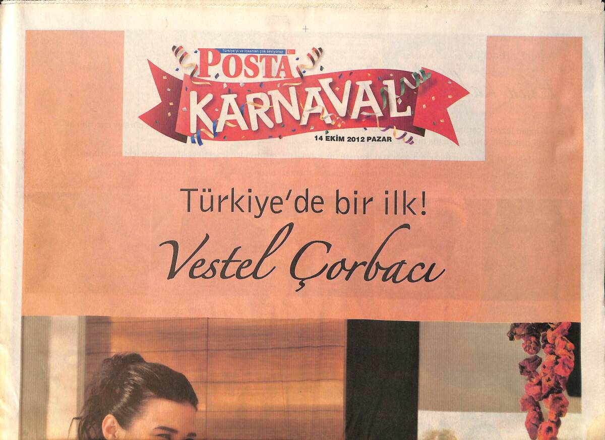 Posta Gazetesi Karnaval Eki 14 Ekim 2012 - Cem Yılmaz Ve Ahu Yağtu, Martta Evlenmişti - Halit Ergenç, Parfüm Tanıtımında 