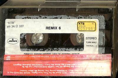 Remix 6 * Kaset KST16857 - 2