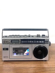 SANYO QUARTZ TIMER Radyo Kasetçalar RDY120 - 1