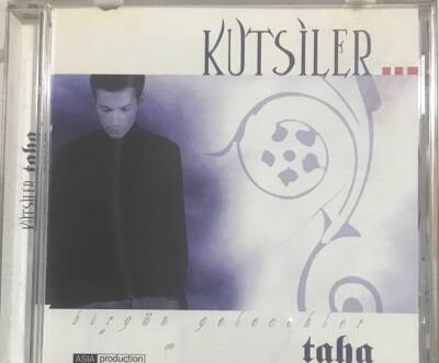 Taha *Kutsiler * ( İkinci El ) CD Müzik CD2550 - 1