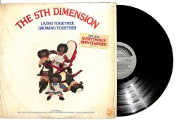 The 5th Dimension (1973-USA) – Living Together, Growing Together LP (109) PLK17206 - 1