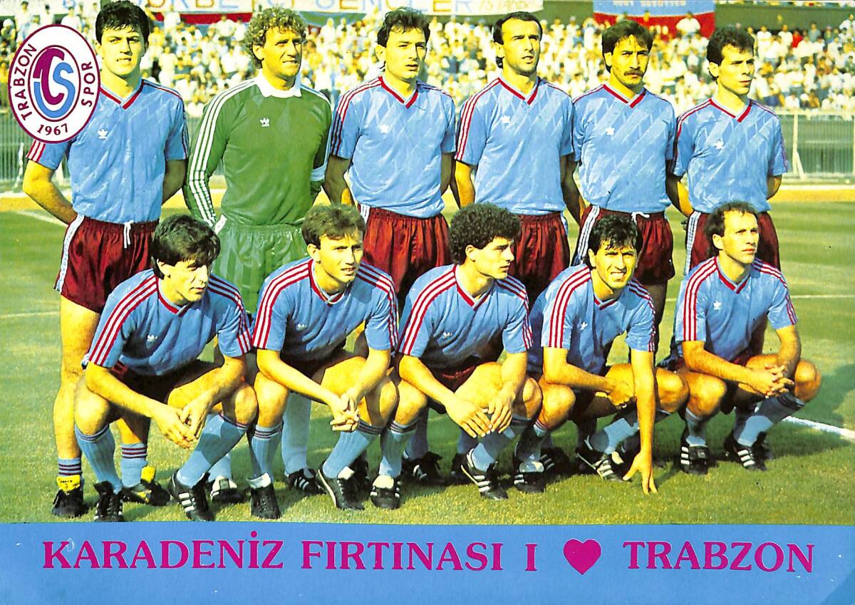 Trabzon 1989-1990 Takım Kadrosu Kartpostal (Orta Boy) KRT22302 - 1