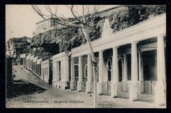 Trabzon Askeri Garnizon Binası Kartpostal KRT6466 - 1