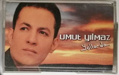 Umut Yılmaz *Yollarda* Kaset KST9725 - 3