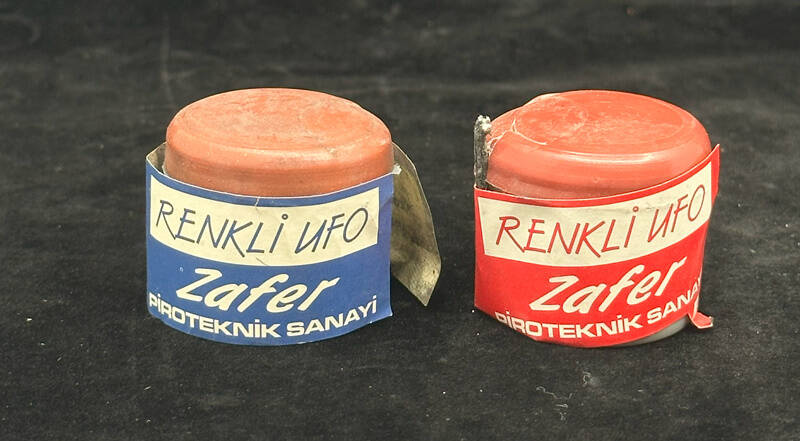 Zafer Piroteknik Sanayi Renkli Ufo 2'li Lot AOB4188 - 1